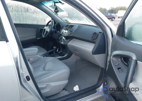 2010 Toyota Rav4 Limited V6 z USA, uszkodzony, nr VIN 2T3YK4DV6AW005128